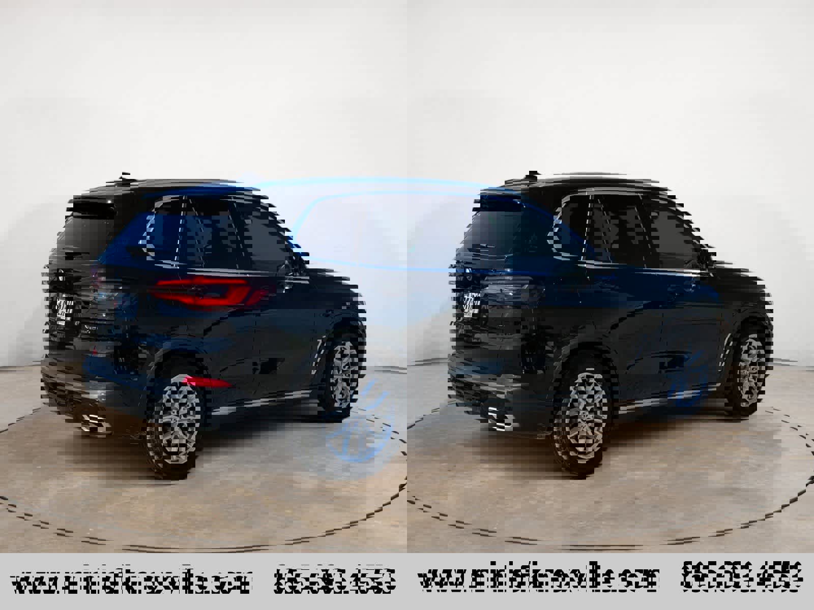 Used 2020 BMW X5 xDrive40i w/ Premium Package image 3