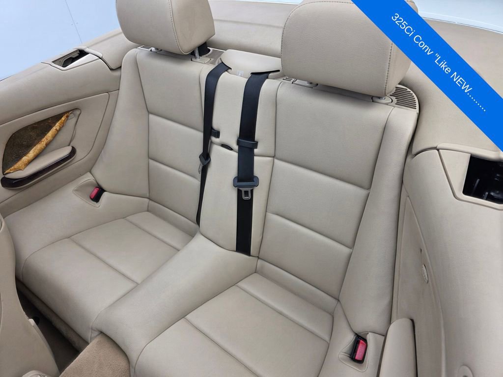 Used 2004 BMW 325Ci Convertible RWD image 13