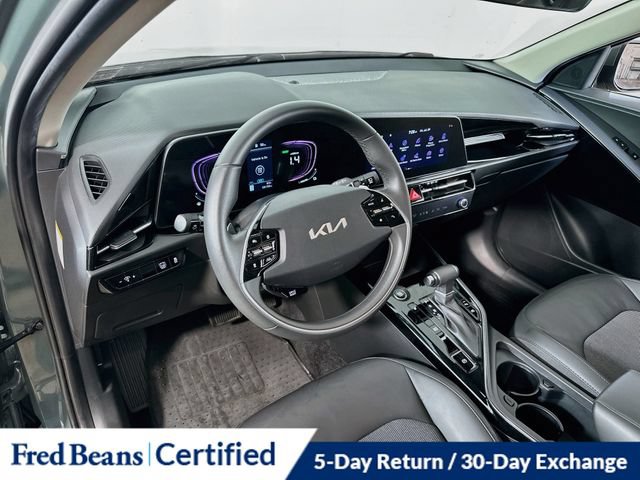 Used 2023 Kia Niro EX FWD image 18