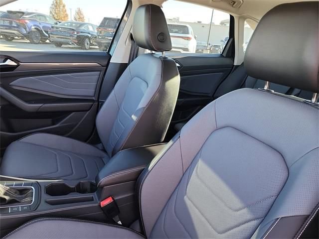 New 2026 Volkswagen Jetta SEL FWD image 11