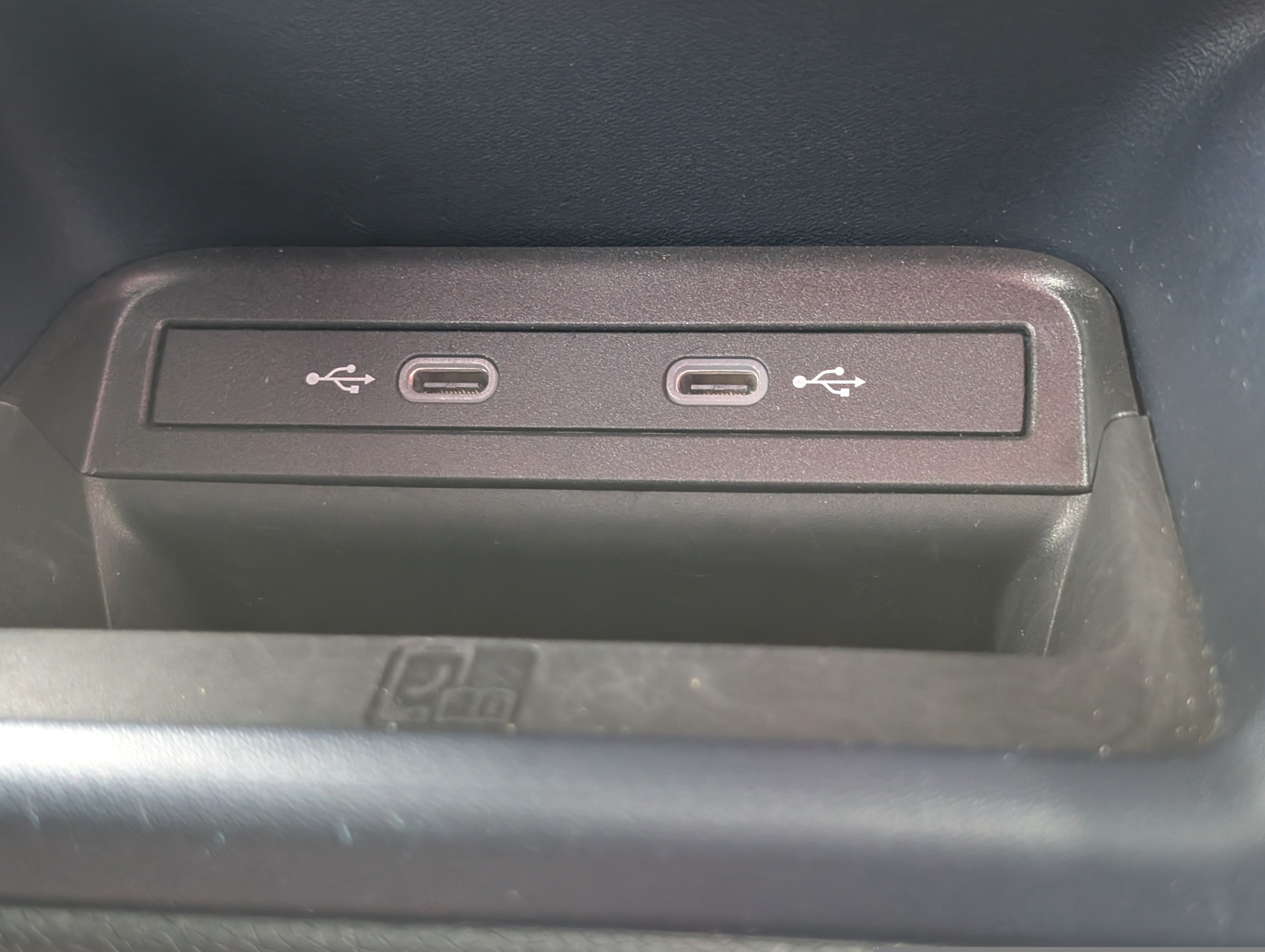 Used 2025 Volkswagen ID. Buzz Pro S Plus AWD/4WD image 26