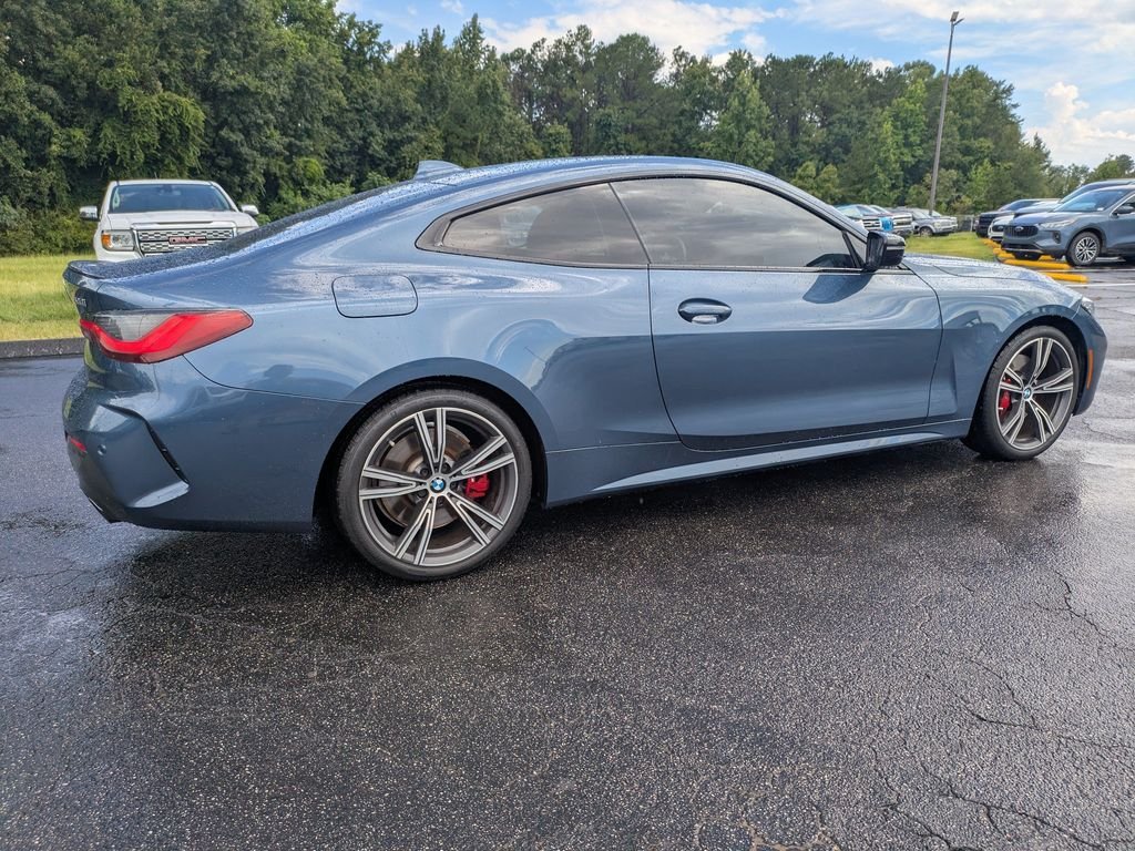 Used 2023 BMW 430i Coupe w/ M Sport Package RWD image 4