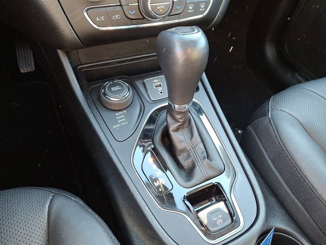 Certified 2021 Jeep Cherokee Limited image 18