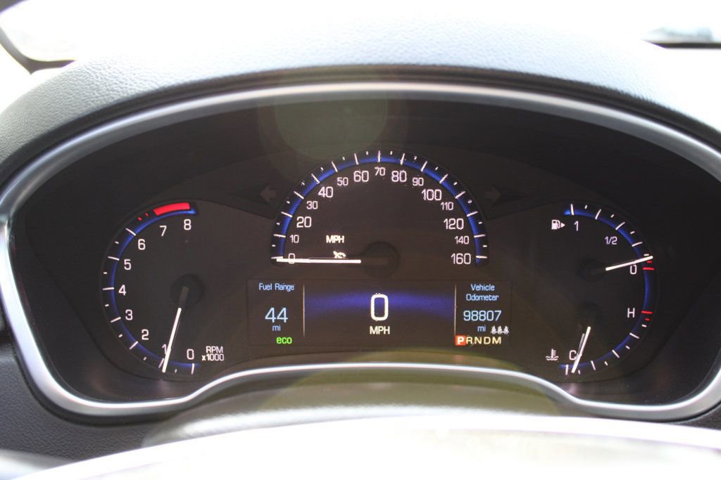 Used 2016 Cadillac SRX Luxury w/ Driver Awareness Package image 32