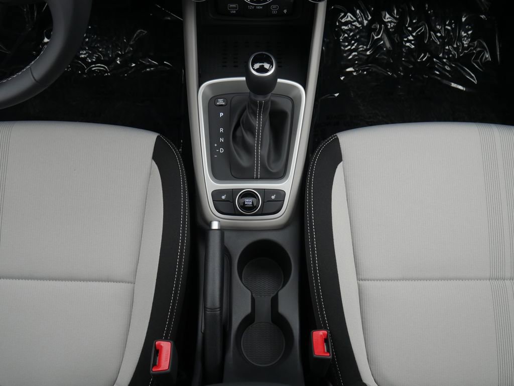 New 2026 Hyundai Venue SEL FWD image 41