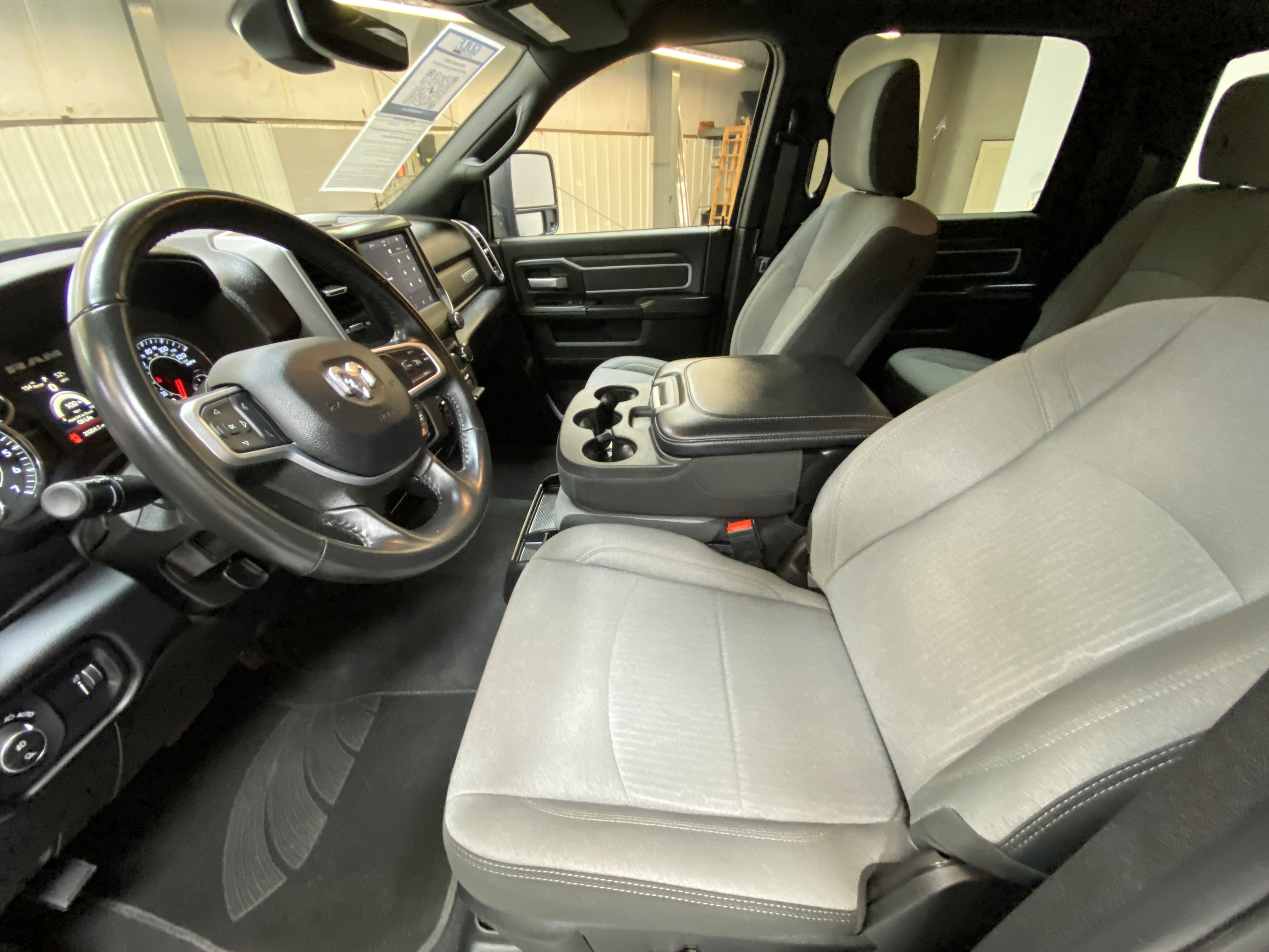 Used 2024 RAM 2500 Big Horn w/ Bed Utility Group image 23