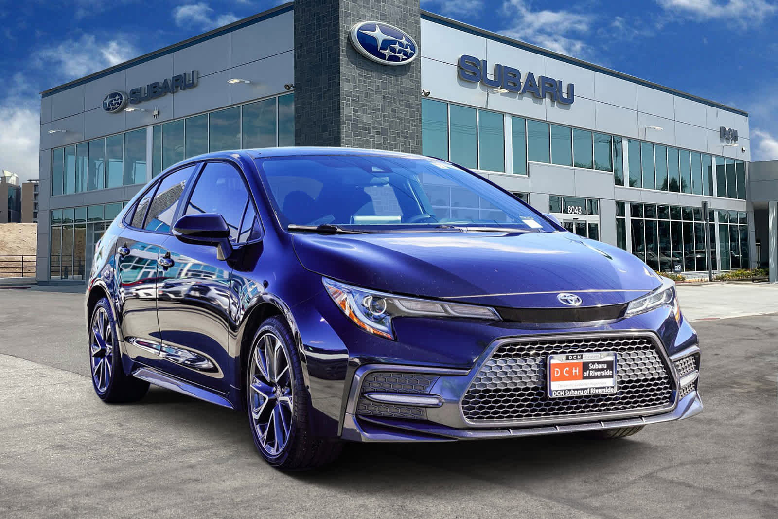 Used 2020 Toyota Corolla SE image 3