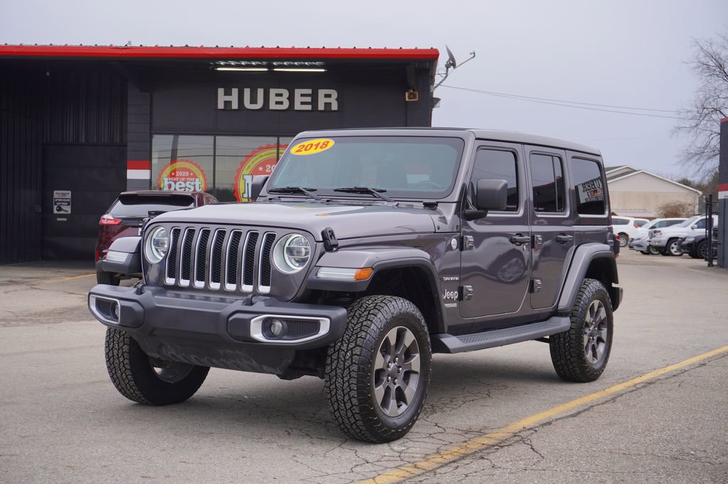Used 2018 Jeep Wrangler Unlimited Sahara image 3