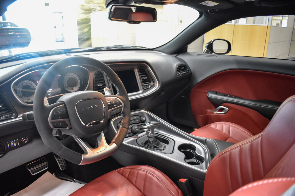 Used 2018 Dodge Challenger SRT Demon RWD image 16