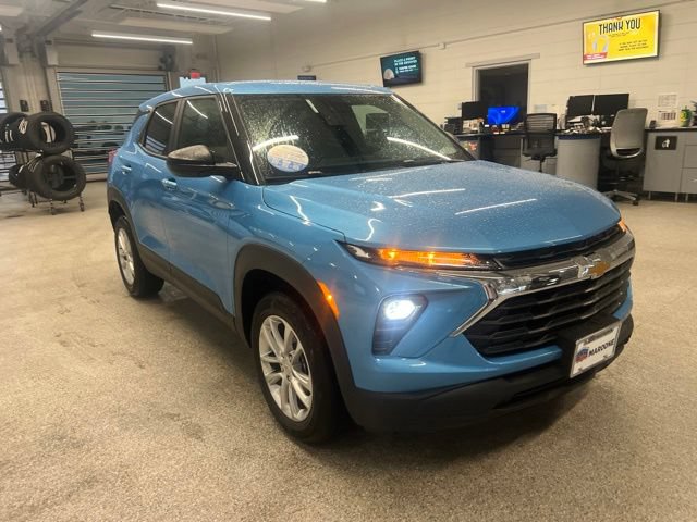 New 2026 Chevrolet TrailBlazer LS w/ LS Convenience Package AWD/4WD image 3