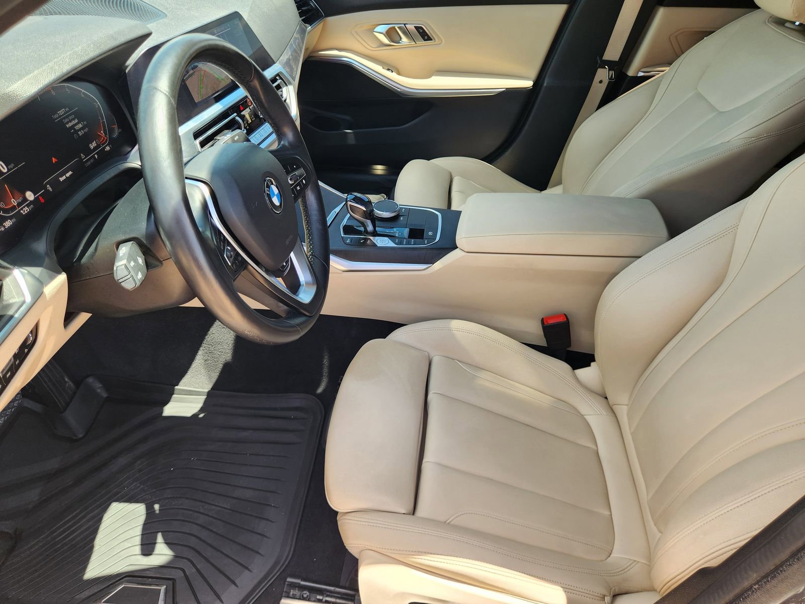 Used 2021 BMW 330i xDrive Sedan AWD/4WD image 13