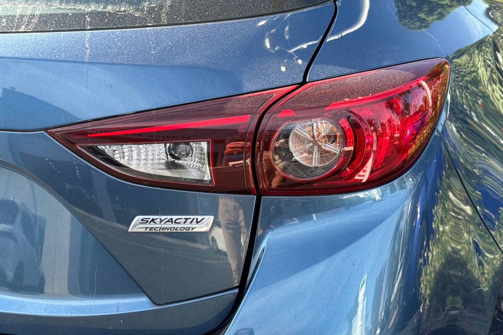 Used 2018 MAZDA MAZDA3 Touring FWD image 7