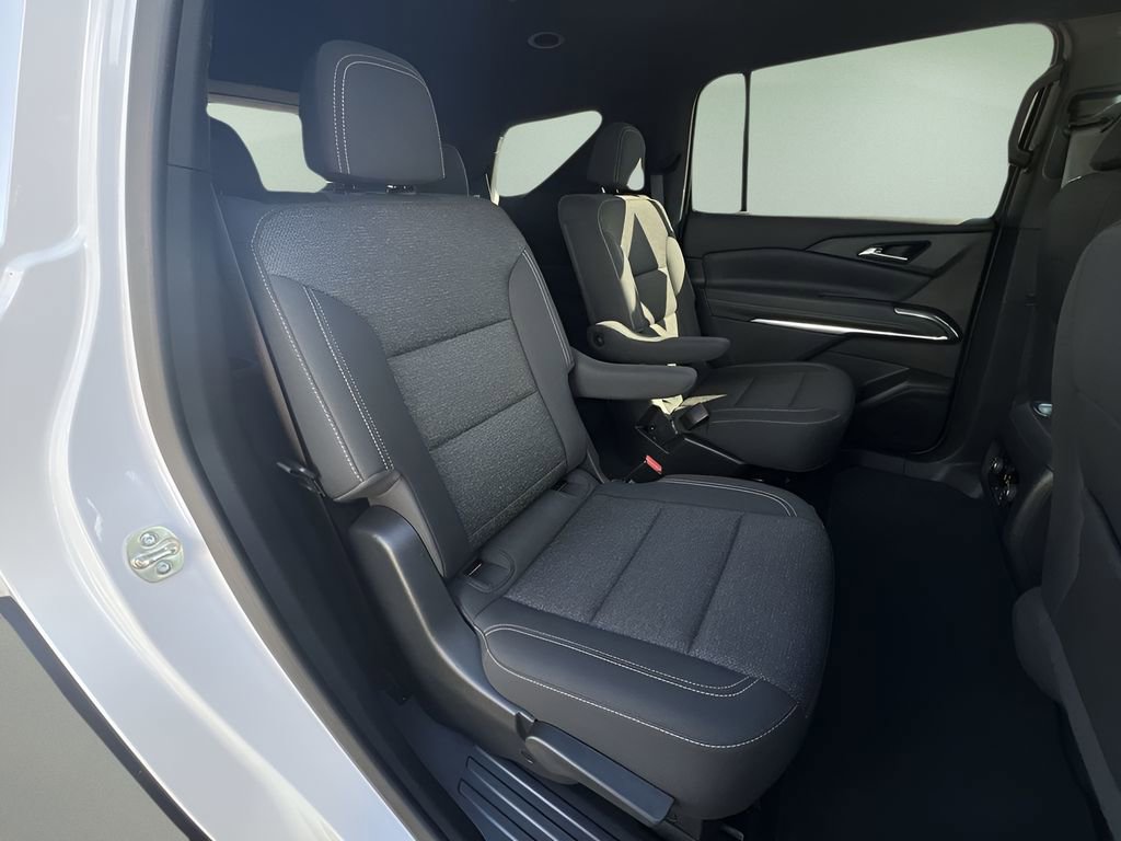 Certified 2025 Chevrolet Traverse LT image 26