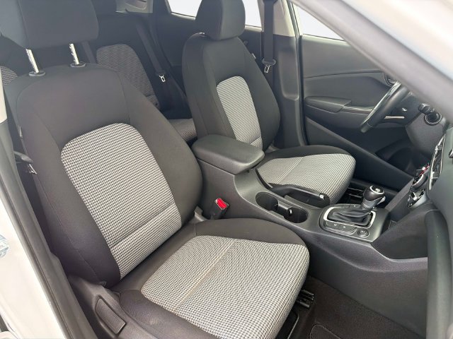 Used 2021 Hyundai Kona SEL AWD/4WD image 23