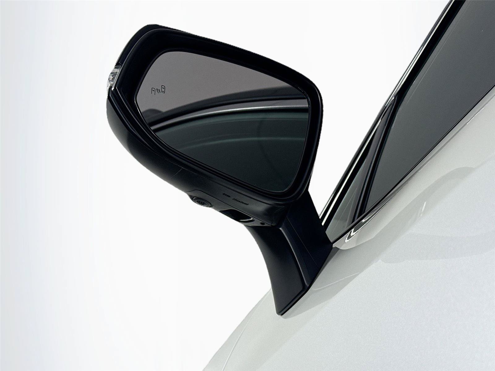 Used 2022 Toyota RAV4 XSE AWD/4WD image 5