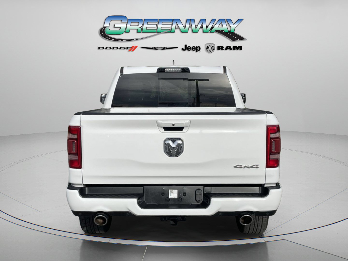 Used 2023 RAM 1500 Laramie AWD/4WD image 3