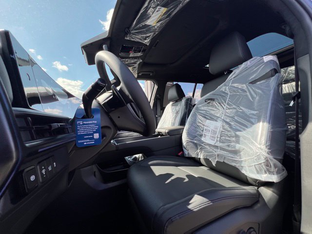 New 2026 Hyundai Santa Fe Calligraphy AWD/4WD image 18