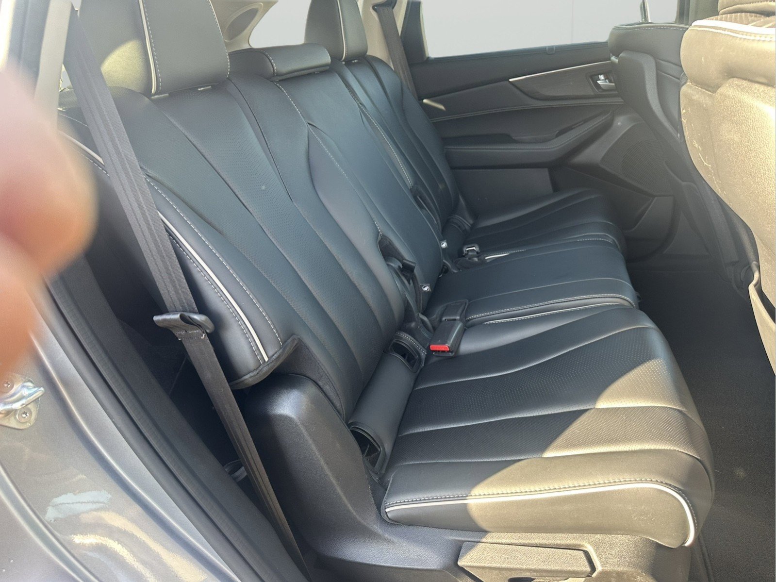 Used 2023 Acura MDX SH-AWD w/ Advance Package image 28