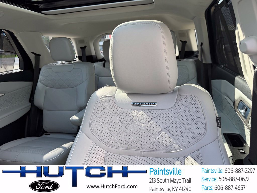 Used 2025 Ford Explorer Platinum w/ Ultimate Package AWD/4WD image 13