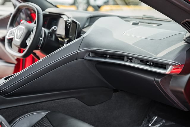 Used 2023 Chevrolet Corvette Stingray Preferred Cpe RWD image 19