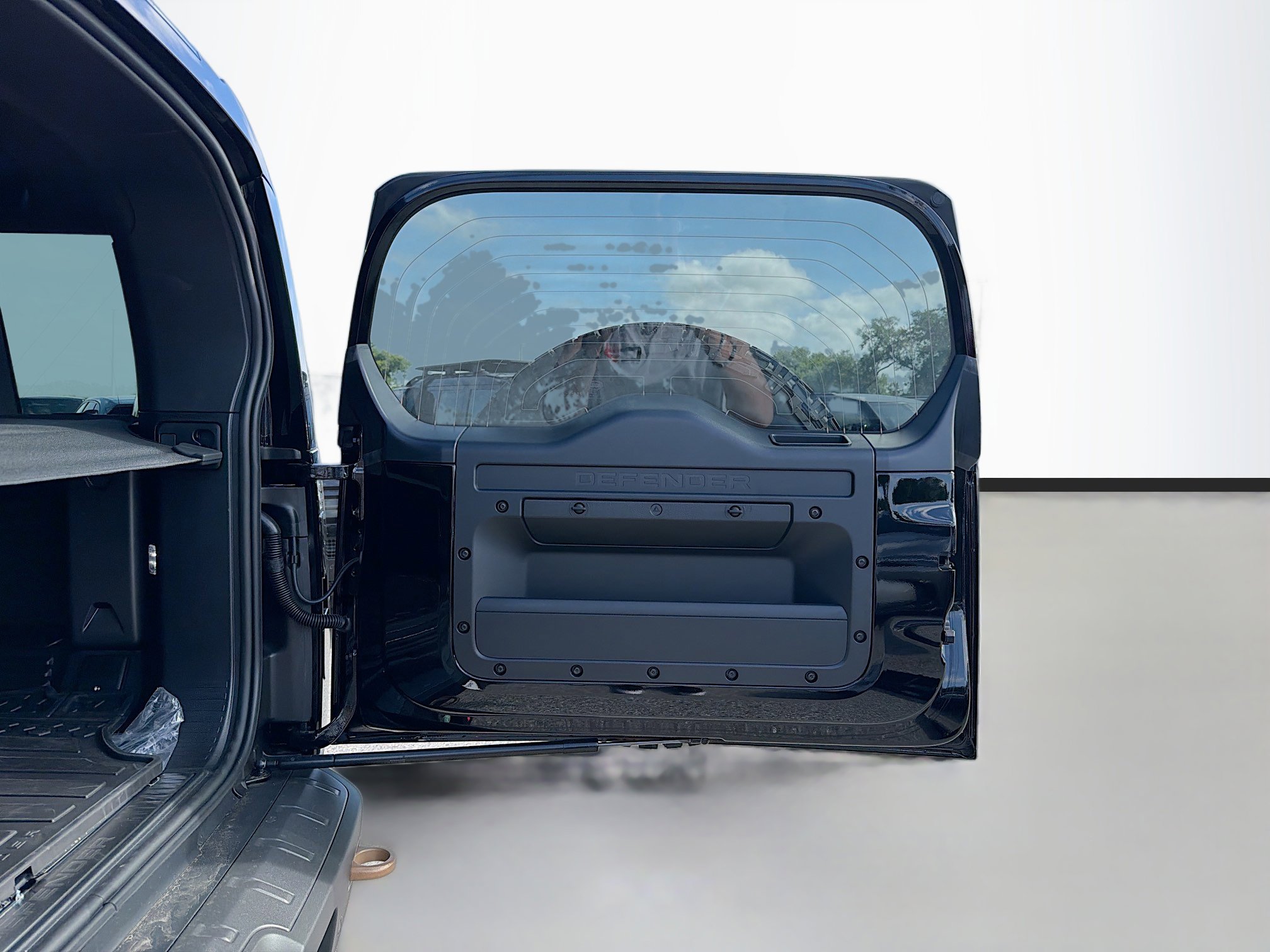 New 2026 Land Rover Defender 110 OCTA image 13