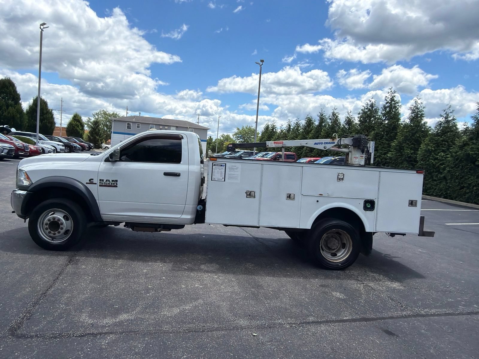 Used 2016 RAM 5500 Tradesman w/ Power & Remote Entry Group AWD/4WD image 2