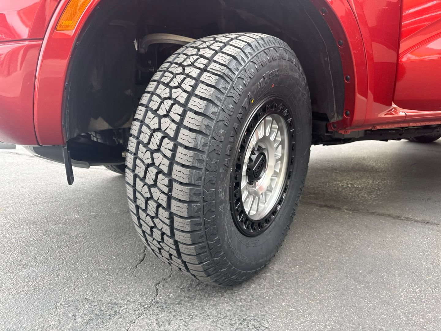 Used 2024 Ford Ranger XLT w/ FX4 Off-Road Package AWD/4WD image 27
