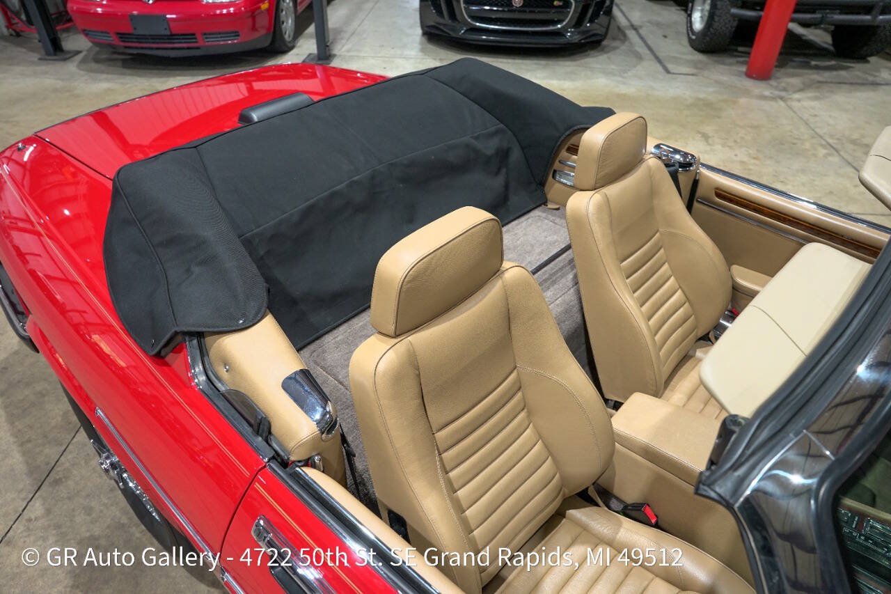 Used 1989 Jaguar XJS V12 Convertible RWD image 18
