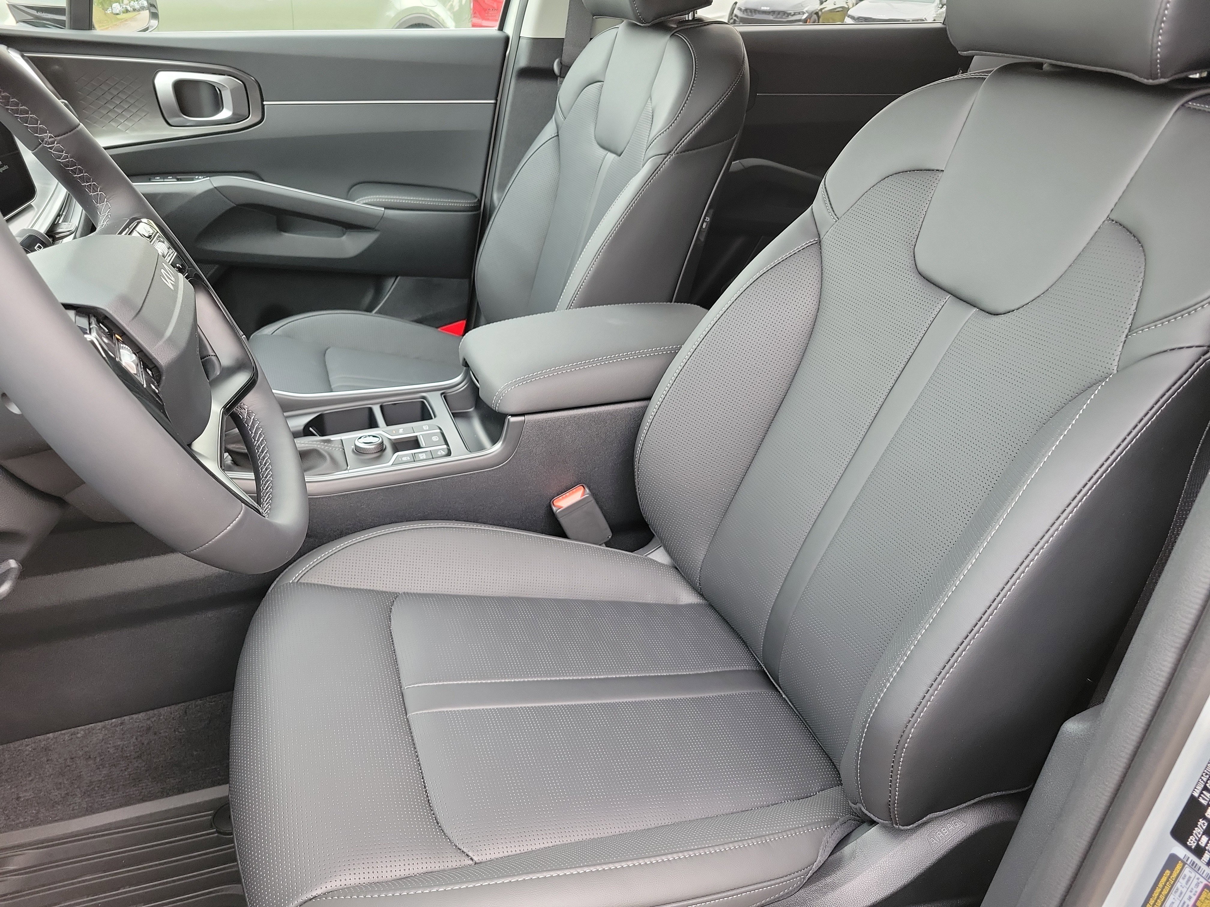 New 2026 Kia Sorento S image 4