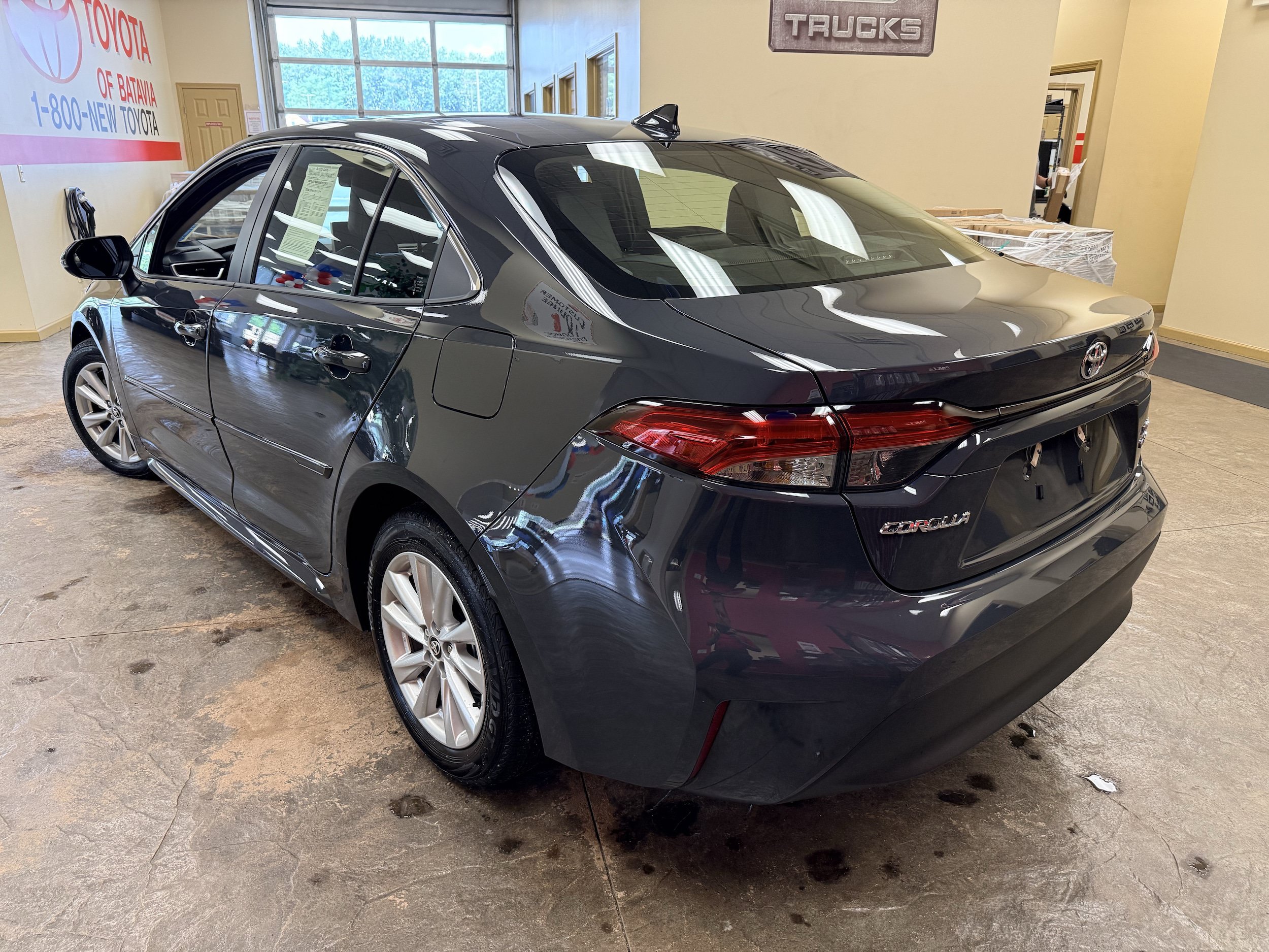 Used 2026 Toyota Corolla XLE FWD image 13