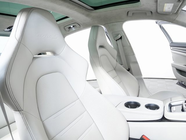 Certified 2022 Porsche Panamera Turbo S image 23