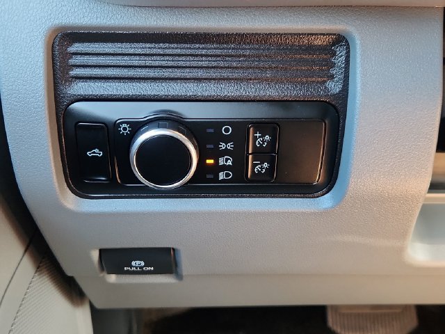 Used 2024 Ford F350 XL RWD image 37