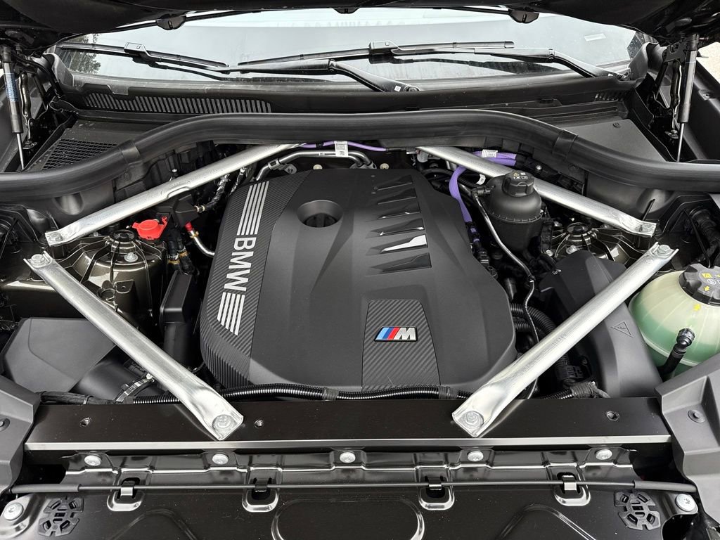 New 2026 BMW X6 xDrive40i w/ Climate Comfort Package image 30