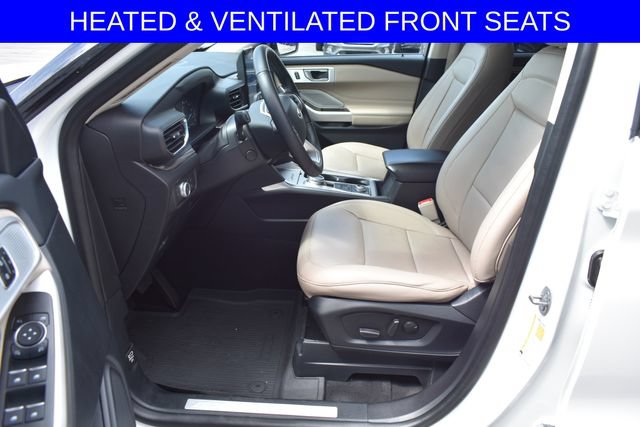 Used 2022 Ford Explorer Limited w/ Limited Technology Package AWD/4WD image 4