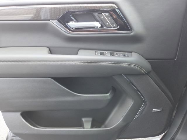New 2026 GMC Yukon XL Elevation w/ Elevation Premium Package AWD/4WD image 38