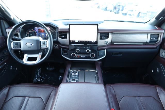 Used 2024 Ford Expedition Max Limited image 18