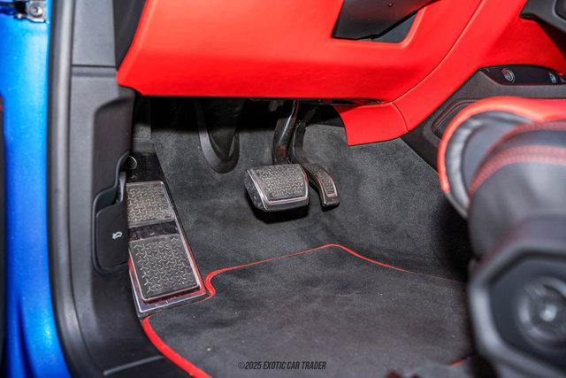 Used 2019 Lamborghini Urus image 55