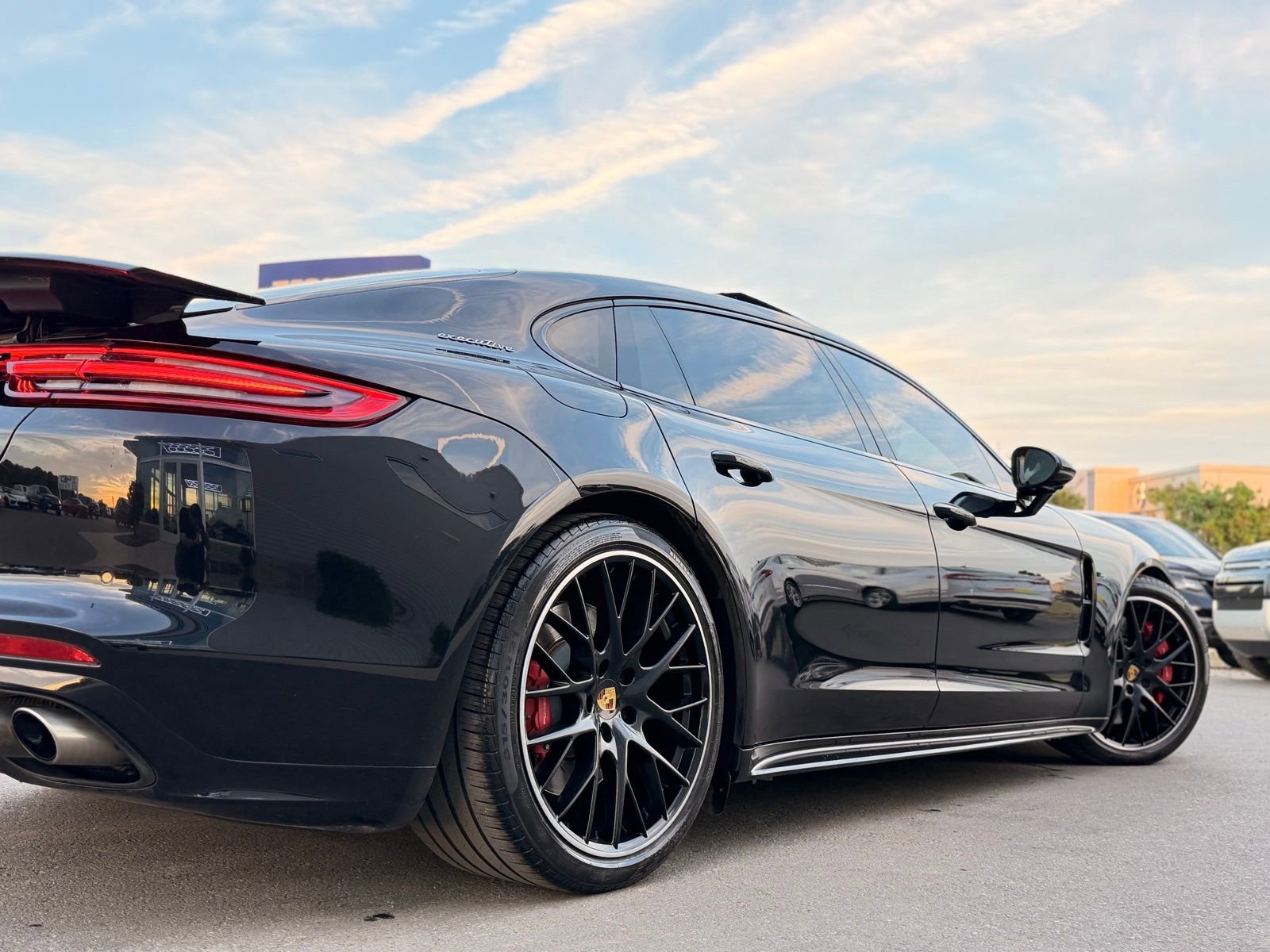 Used 2018 Porsche Panamera Turbo Executive AWD/4WD image 25