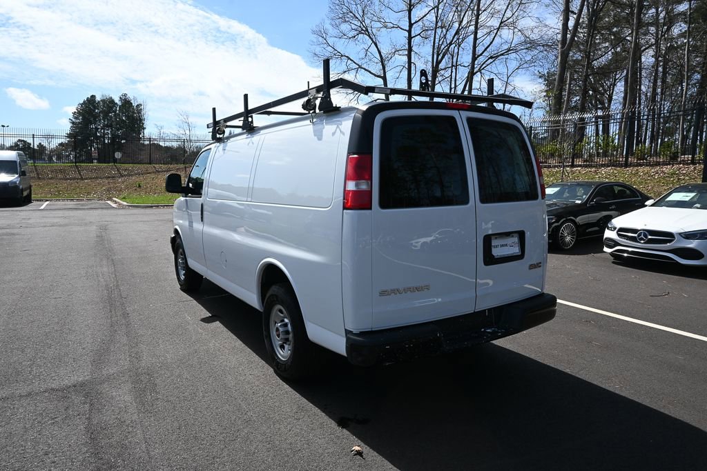 Used 2020 GMC Savana 2500 w/ Driver Convenience Package image 4