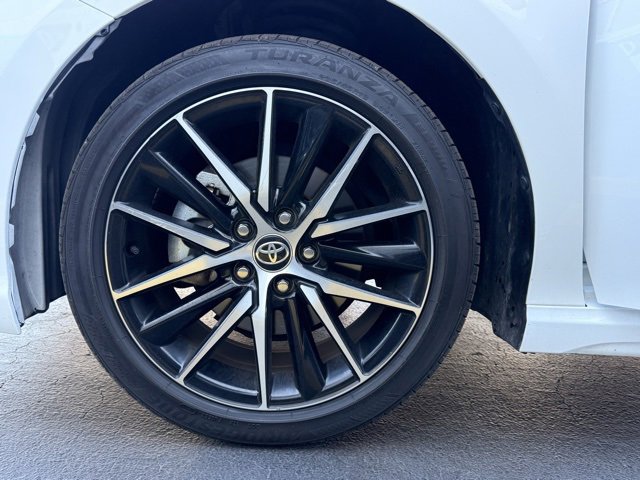 Used 2024 Toyota Camry SE image 10