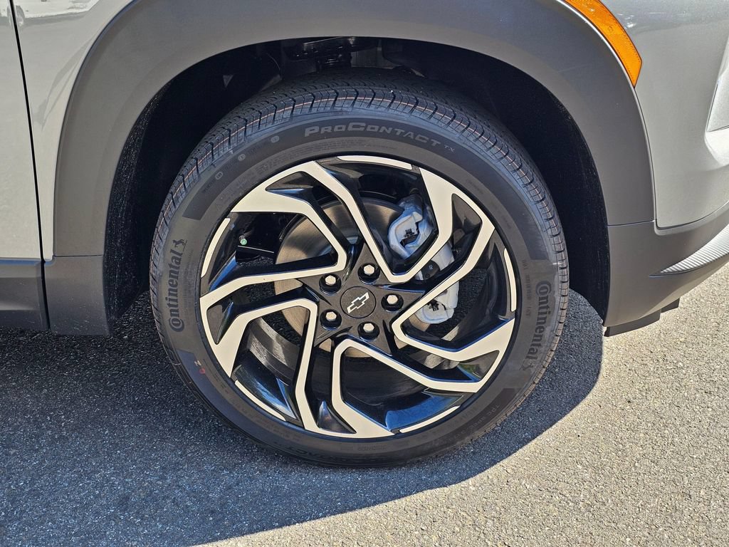 New 2026 Chevrolet TrailBlazer RS w/ Convenience Package AWD/4WD image 9