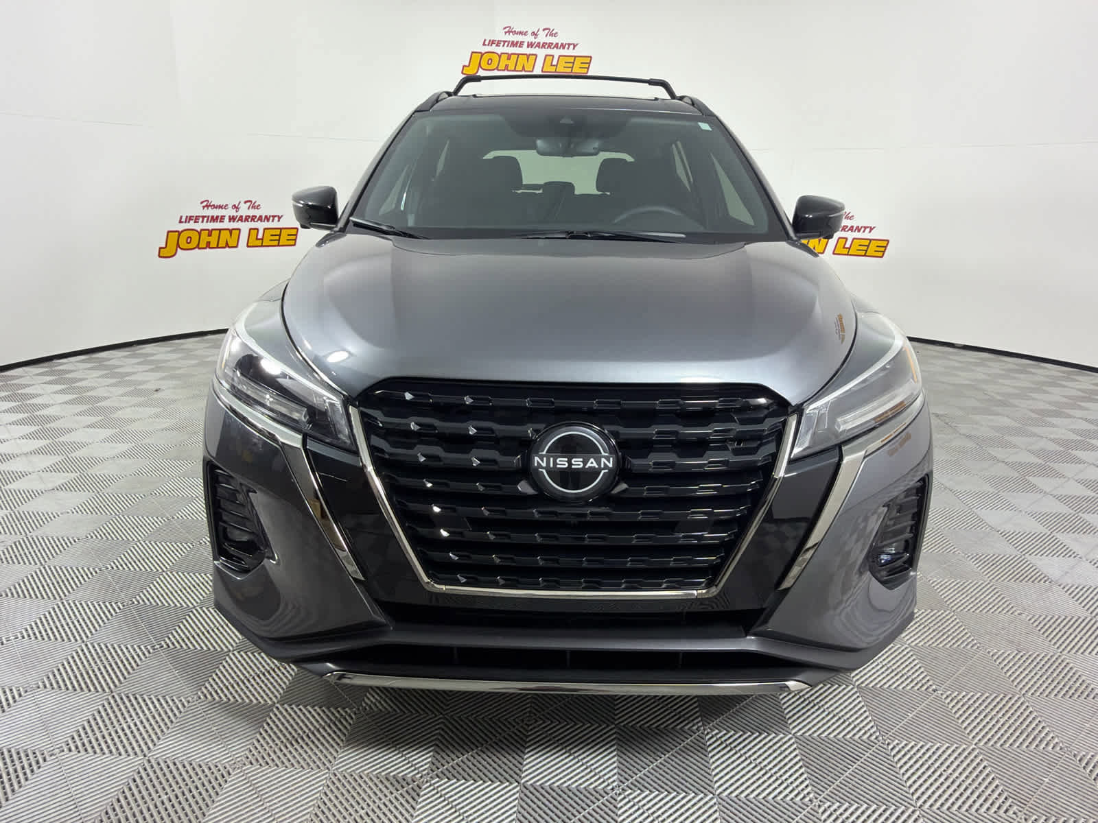 Used 2022 Nissan Kicks SR w/ Interior Electronics Package image 8