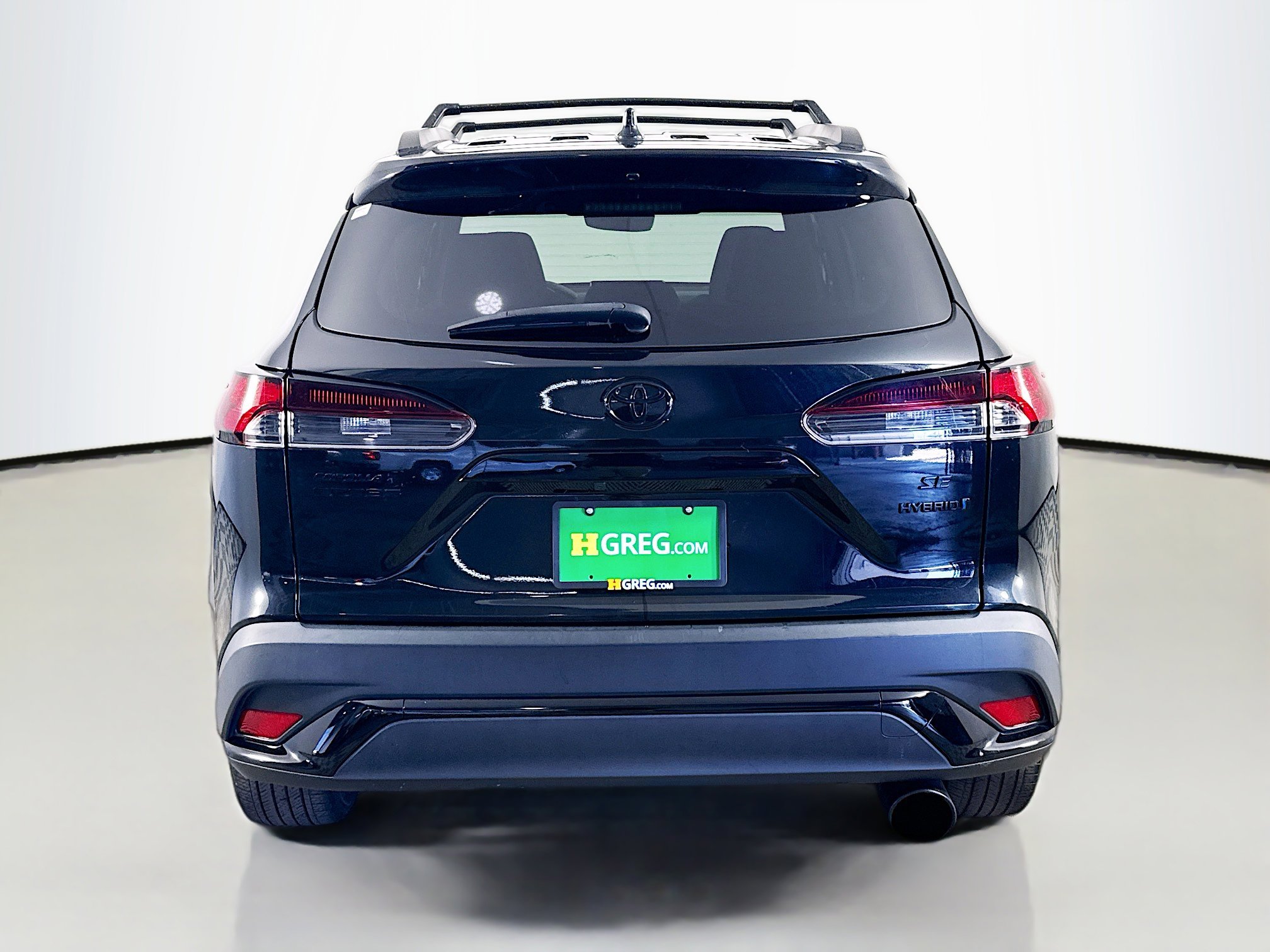 Used 2024 Toyota Corolla Cross AWD Hybrid w/ Moonroof Package image 8