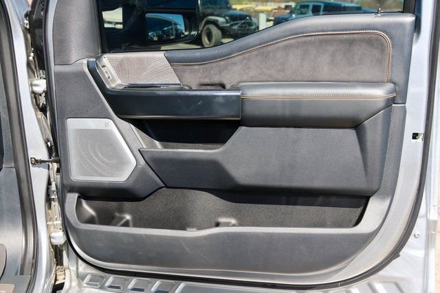 Used 2023 Ford F250 Platinum w/ Tremor Off-Road Package AWD/4WD image 18