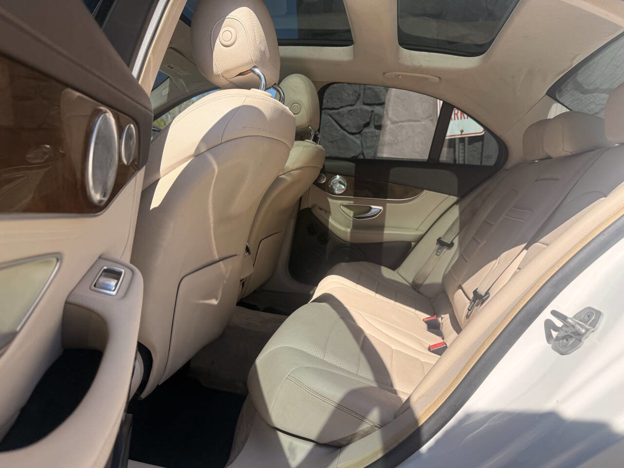Used 2015 Mercedes-Benz C 300 4MATIC Sedan image 10