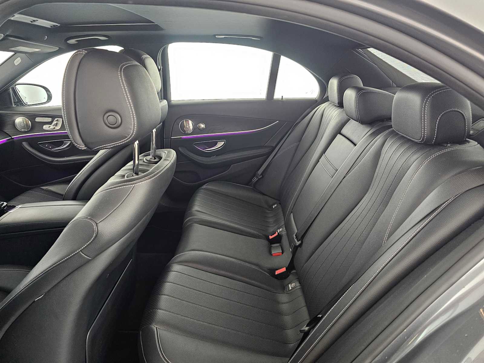 Used 2017 Mercedes-Benz E 300 image 16