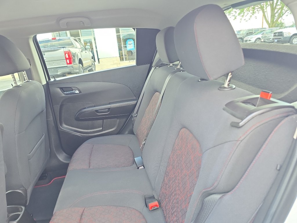 Used 2018 Chevrolet Sonic LT FWD image 15