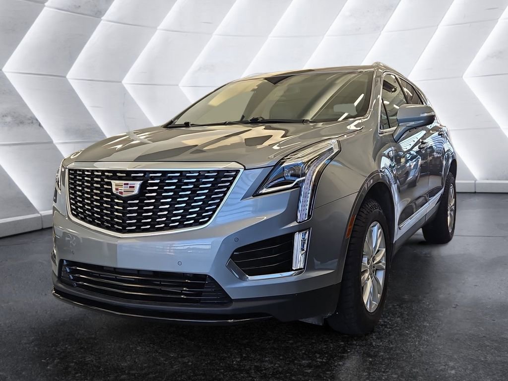 Used 2023 Cadillac XT5 Luxury image 3