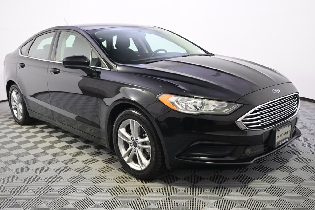 Used 2018 Ford Fusion SE FWD image 7