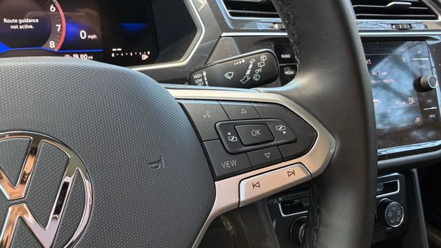 Used 2024 Volkswagen Tiguan Wolfsburg Edition image 24